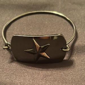 Star bracelet